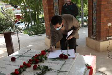 تجدید میثاق با شهدای دفاع مقدس